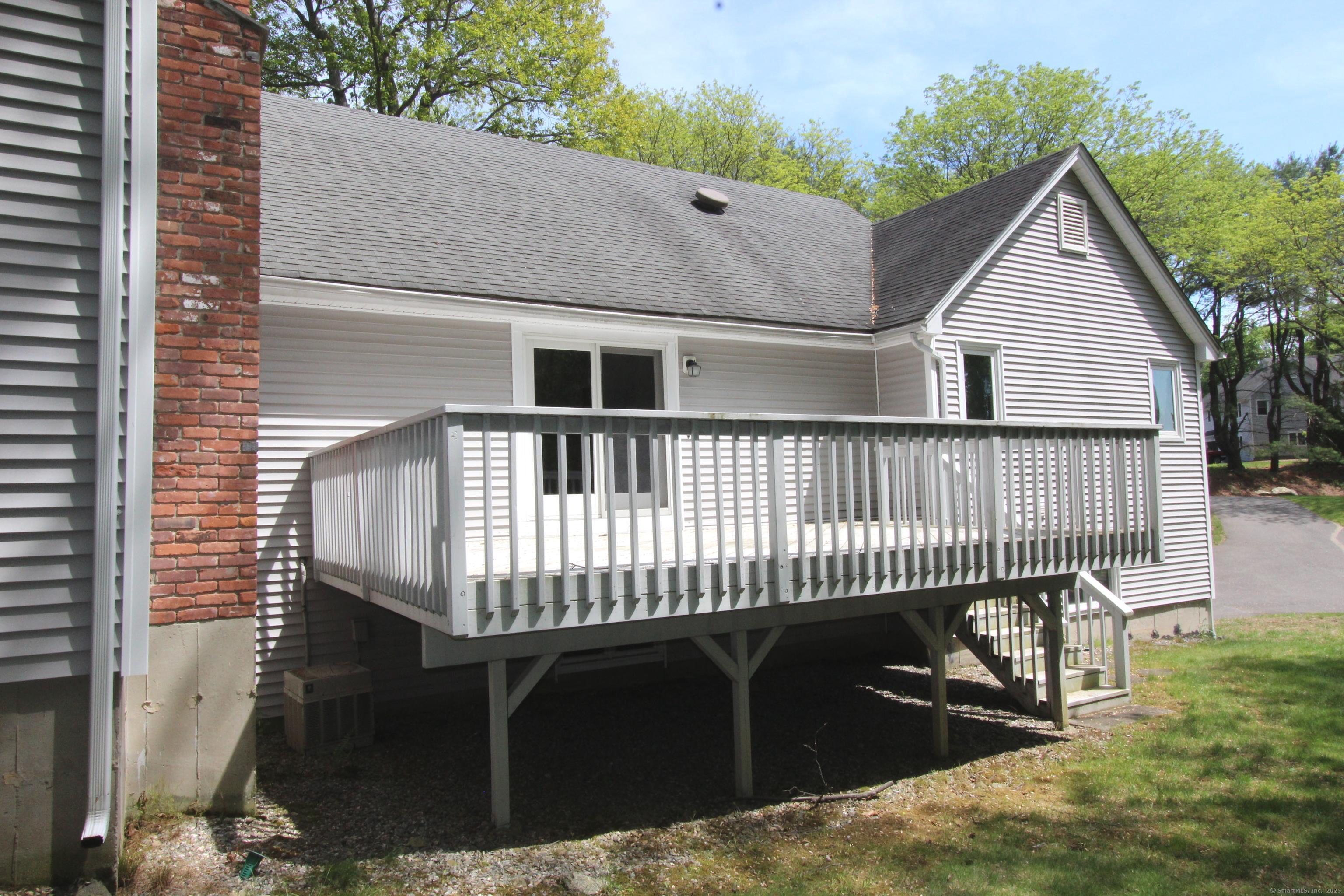 112 Paugassett Lane #112, Shelton, Connecticut image 32