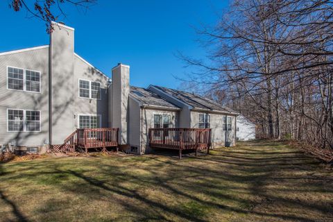 A home in Windsor Locks