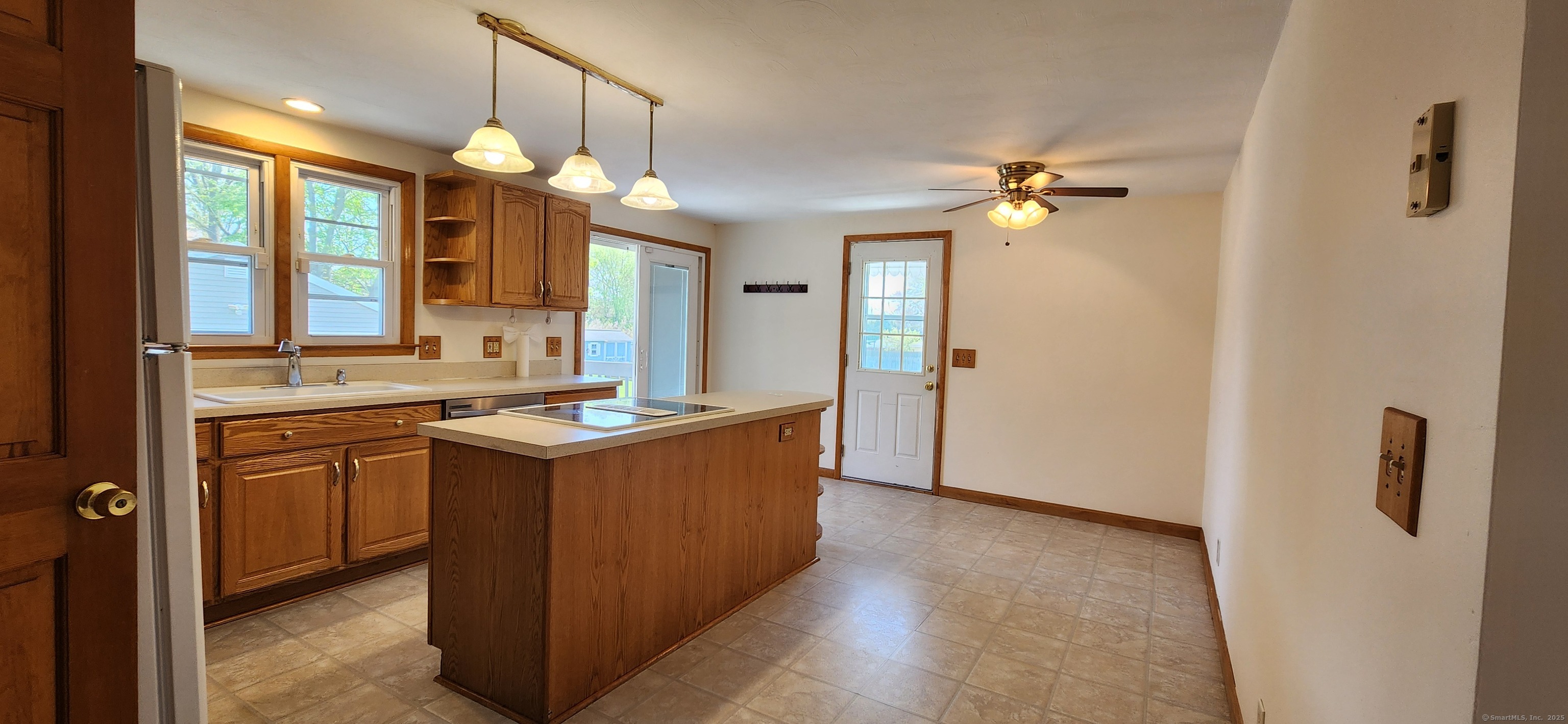 116 Aimes Drive, West Haven, Connecticut image 10