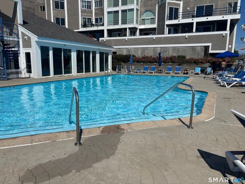 Tiny photo for 133 Harbor Close #133, New Haven, CT 06519 (MLS # 24201716)