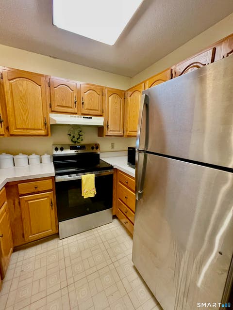 Tiny photo for 625 Palisado Avenue #102, Windsor, CT 06095 (MLS # 24197536)