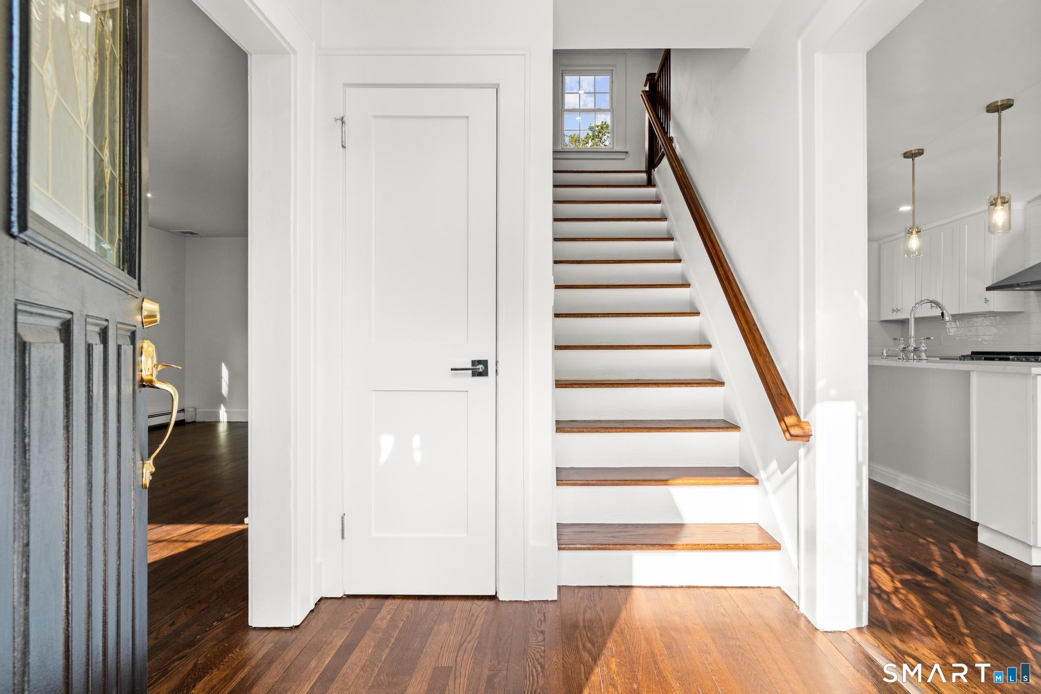 33 Rivercliff Drive