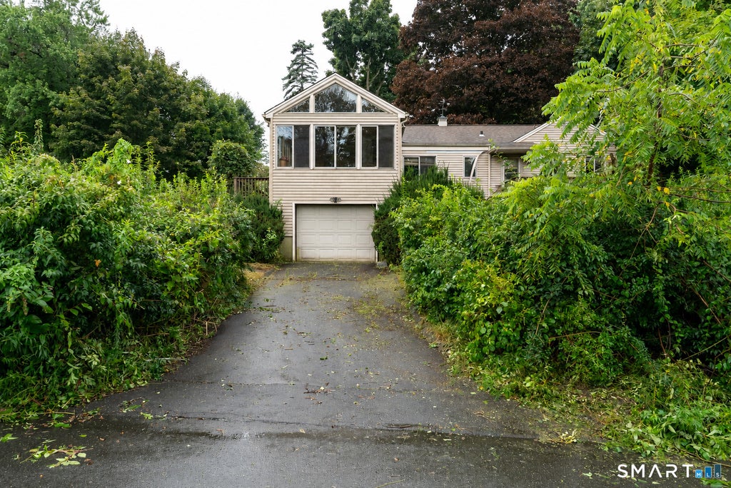 Photo of 114 Ball Pond Road, New Fairfield, CT 06812 (MLS # 24204354)