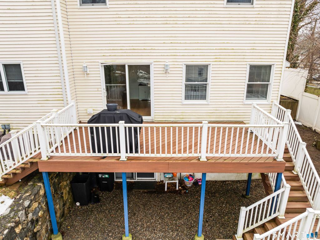 Photo of 16 Sunset Hill Avenue, Norwalk, CT 06851 (MLS # 24156584)