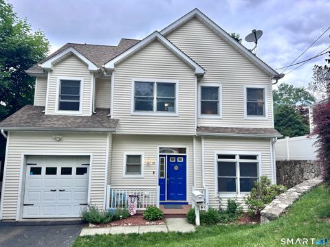 Homes For Sale - 16 Sunset Hill Avenue<br/> Norwalk, CT 06851