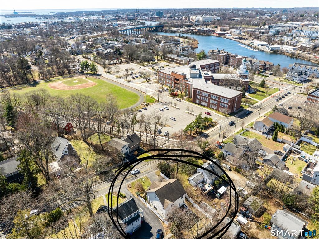 Photo of 16 Sunset Hill Avenue, Norwalk, CT 06851 (MLS # 24156584)