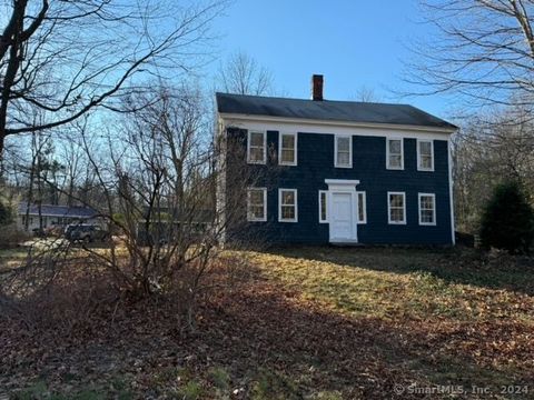 A home in Hartland