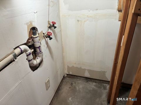 Tiny photo for 68 New Street, Seymour, CT 06483 (MLS # 24152872)