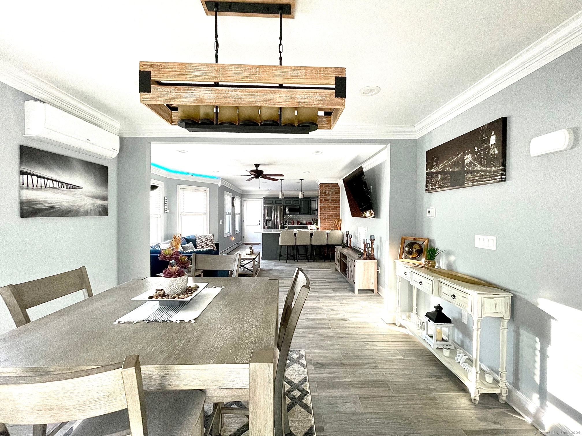 87 South Whittlesey Avenue 1