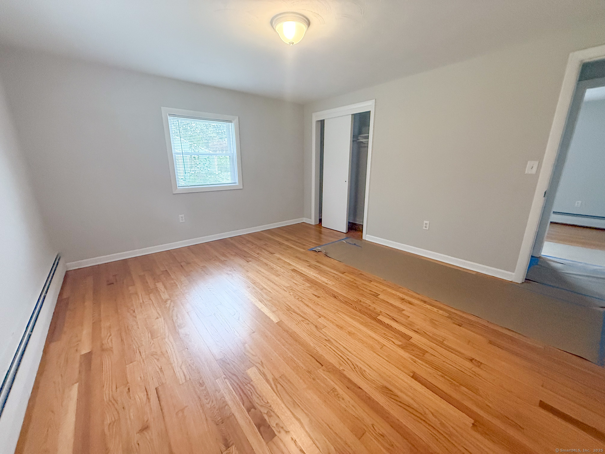 Simsbury, Connecticut 06089, United States, 2 Bedrooms Bedrooms, ,1 BathroomBathrooms,Residential,Active,193163