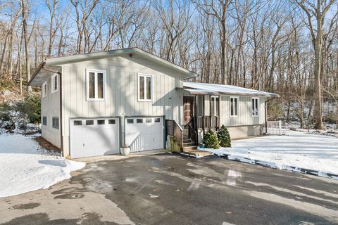 A home in Ledyard