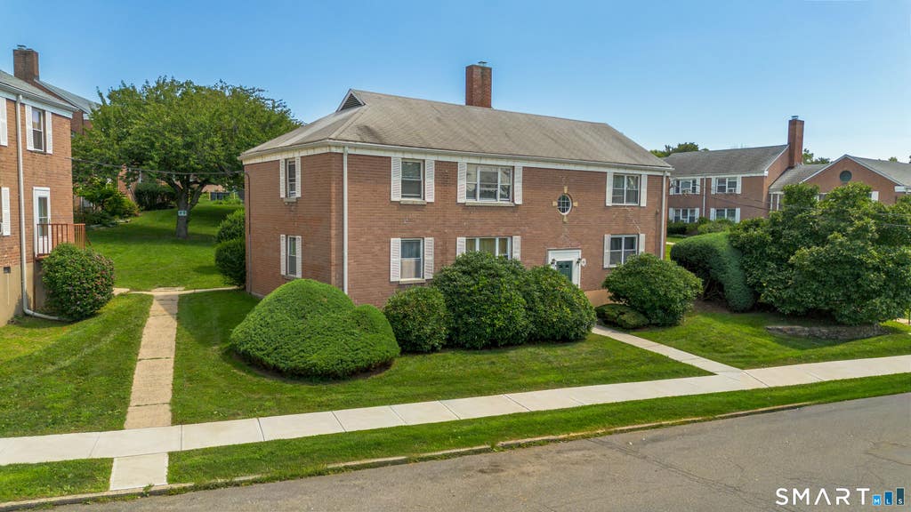 Photo of 73 Seaton Road #3, Stamford, CT 06902 (MLS # 24200858)
