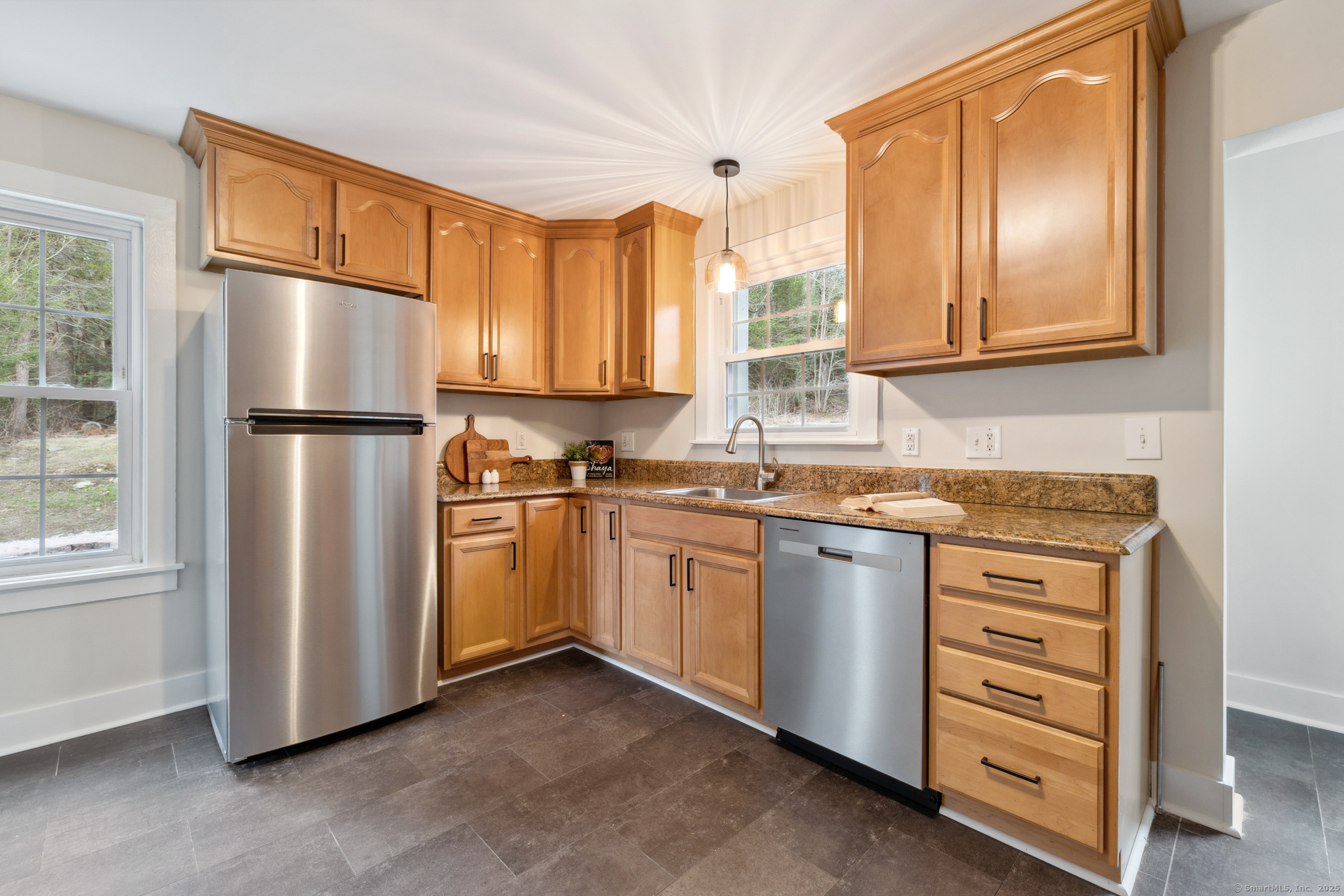 8 Conklin Road, Stafford, Connecticut image 3