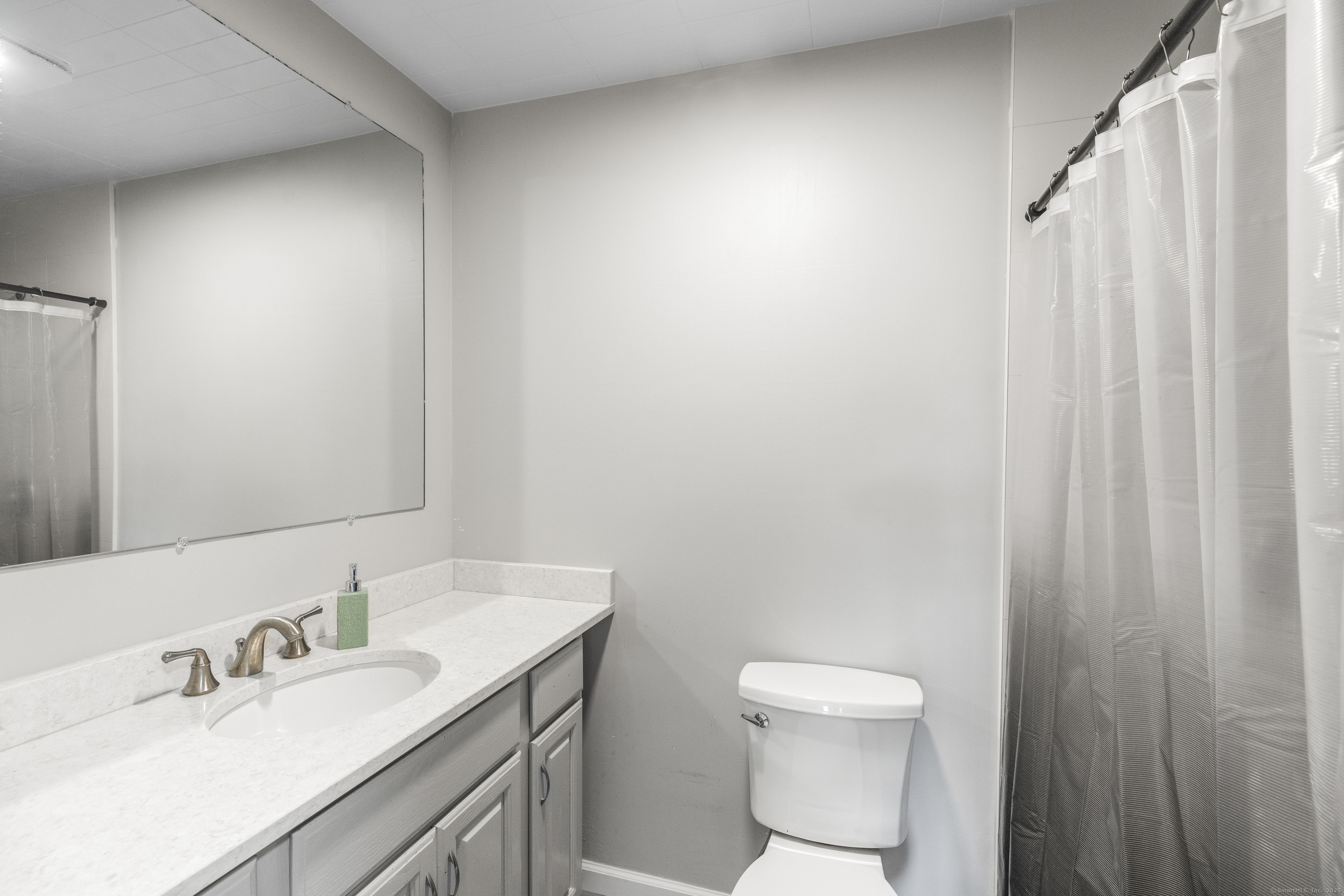 18 King Street, Old Saybrook, Connecticut image 15