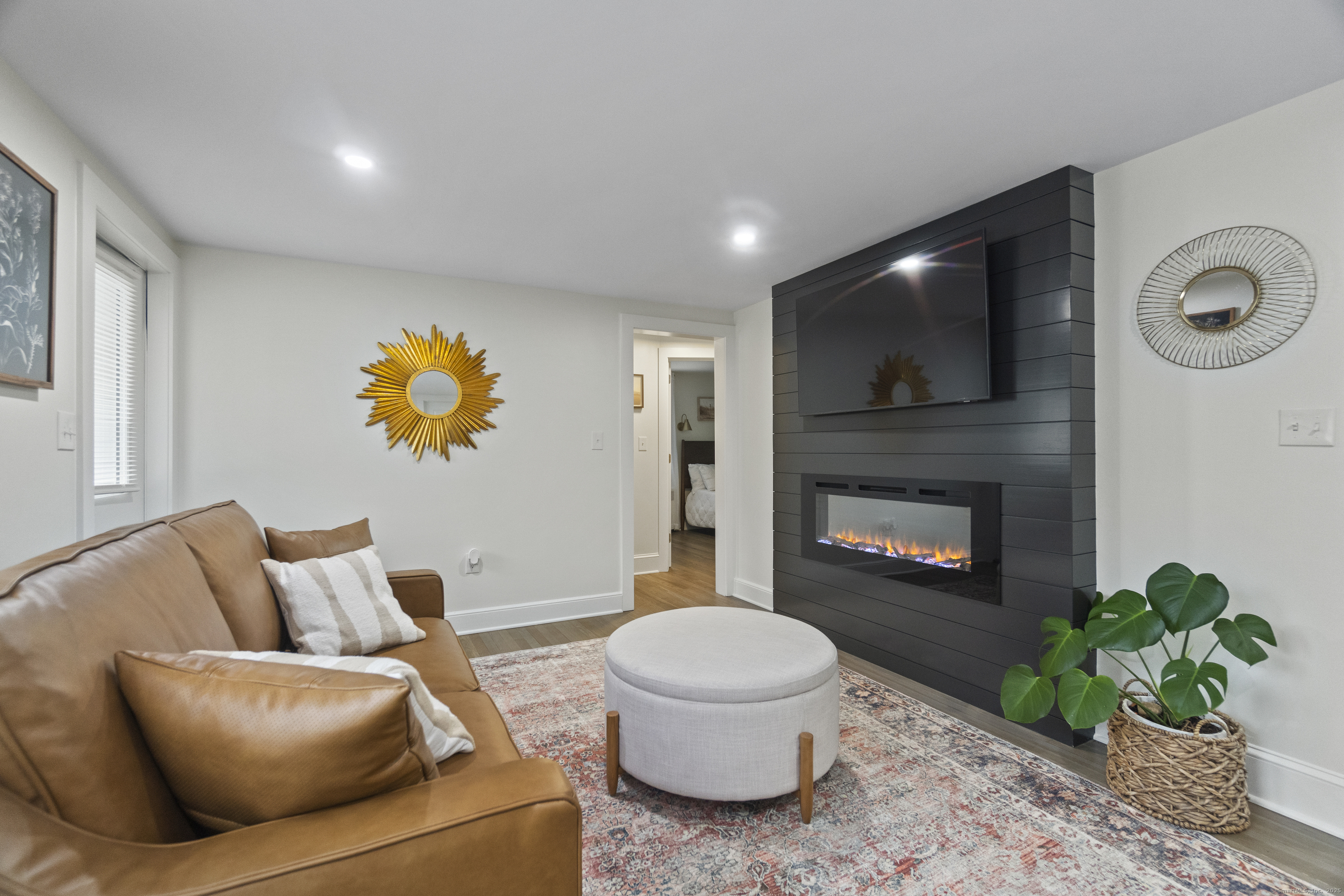 18 King Street, Old Saybrook, Connecticut image 2