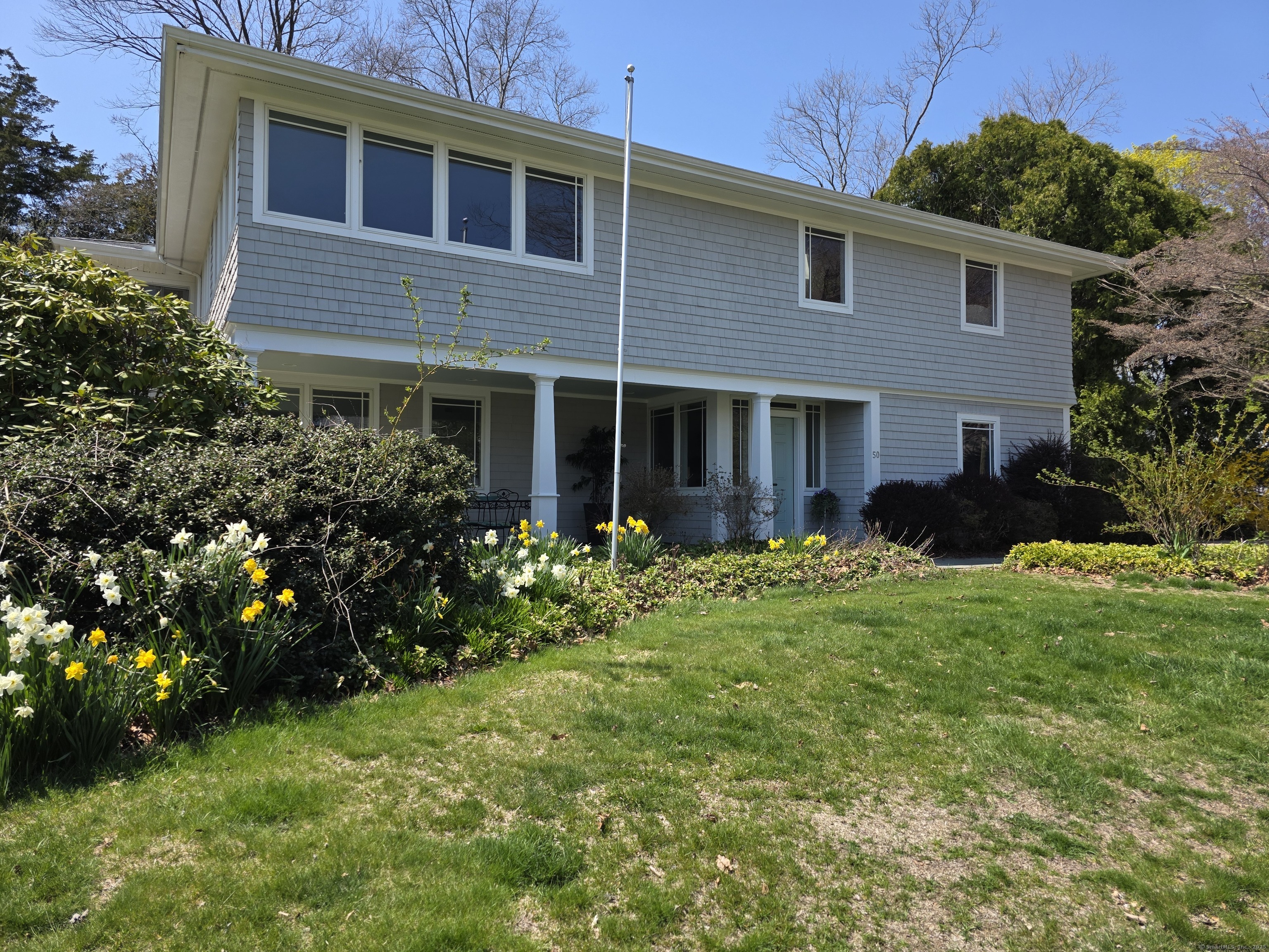 Property for Sale at Oak Avenue, Madison, Connecticut - Bedrooms: 4 
Bathrooms: 3 
Rooms: 6  - $1,250,000