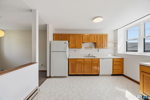 Tiny photo for 201 College Street #8, Middletown, CT 06457 (MLS # 24188705)