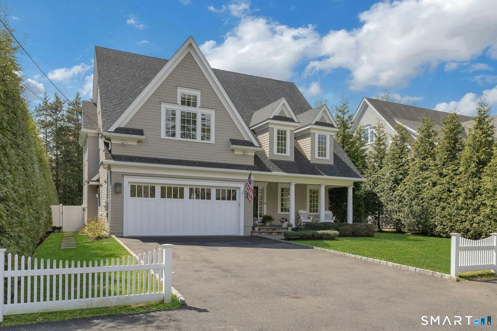 Photo of 44 Maple Street, Darien, CT 06820 (MLS # 24167720)