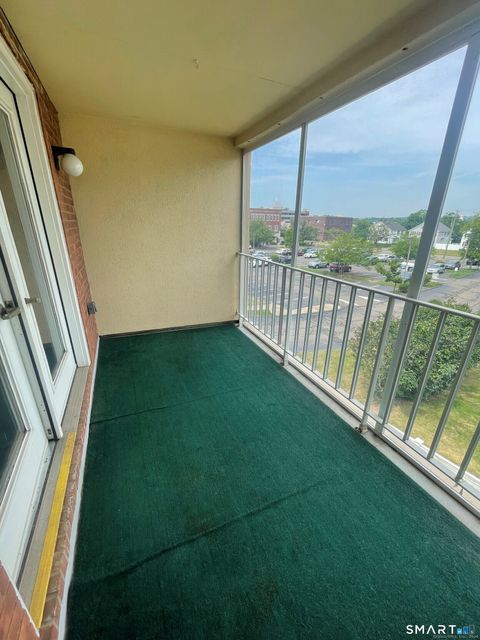 Tiny photo for 75 Washington Avenue #4-303, Hamden, CT 06518 (MLS # 24157137)