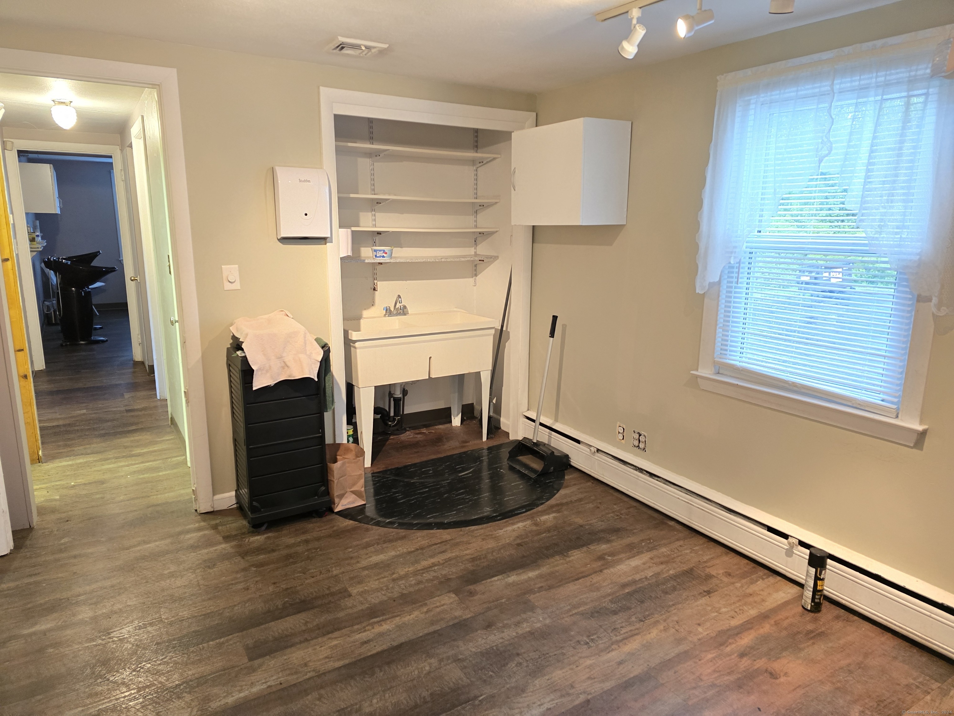 Vernon, Connecticut 06066, United States, ,Residential,Active,52773