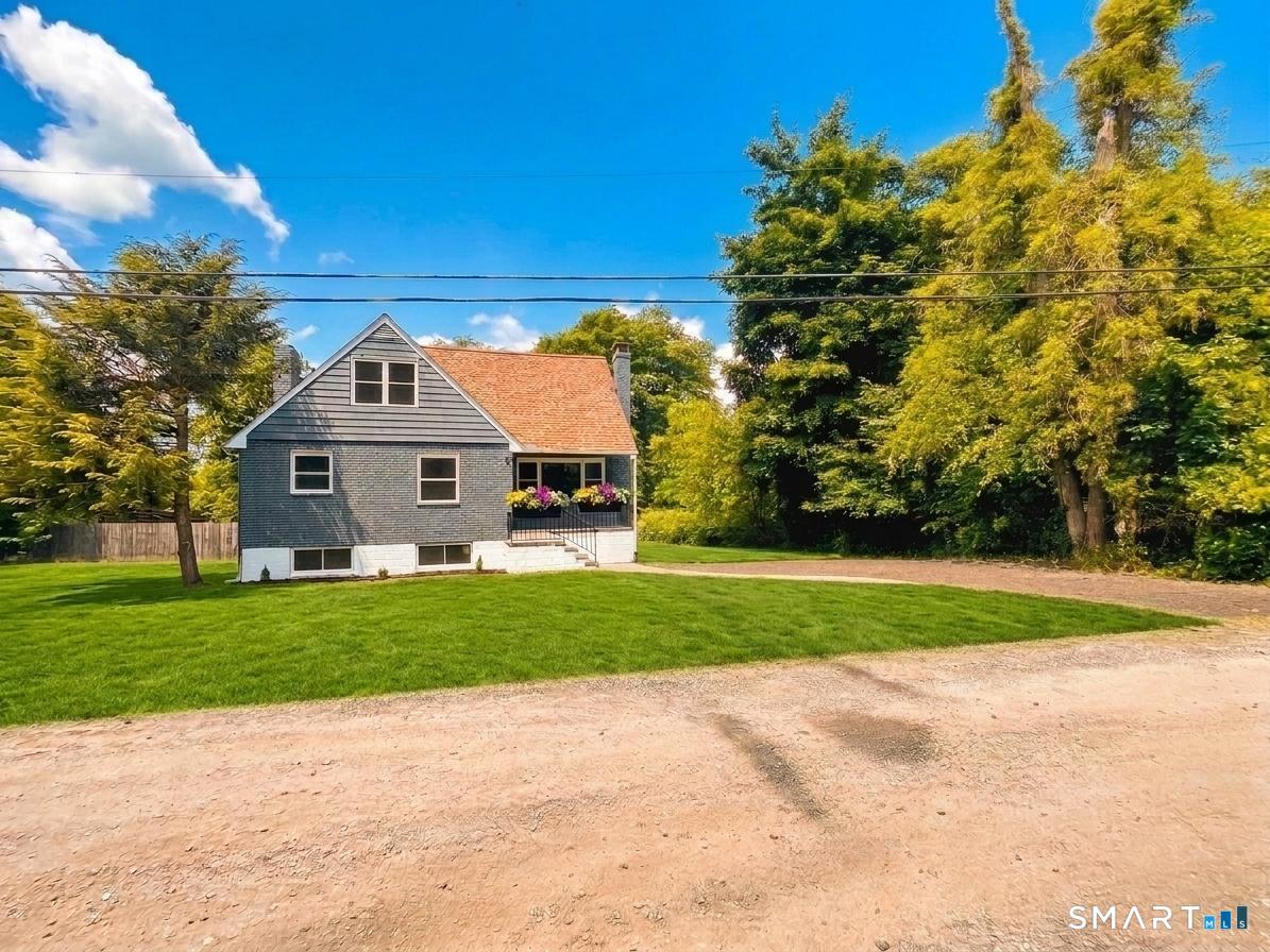 12 Darien Road