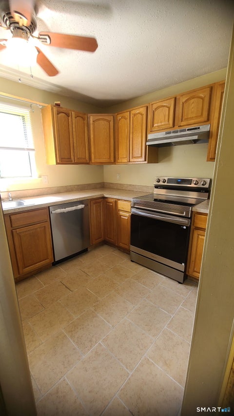 Tiny photo for 285 High Path Road #285, Windsor, CT 06095 (MLS # 24197842)