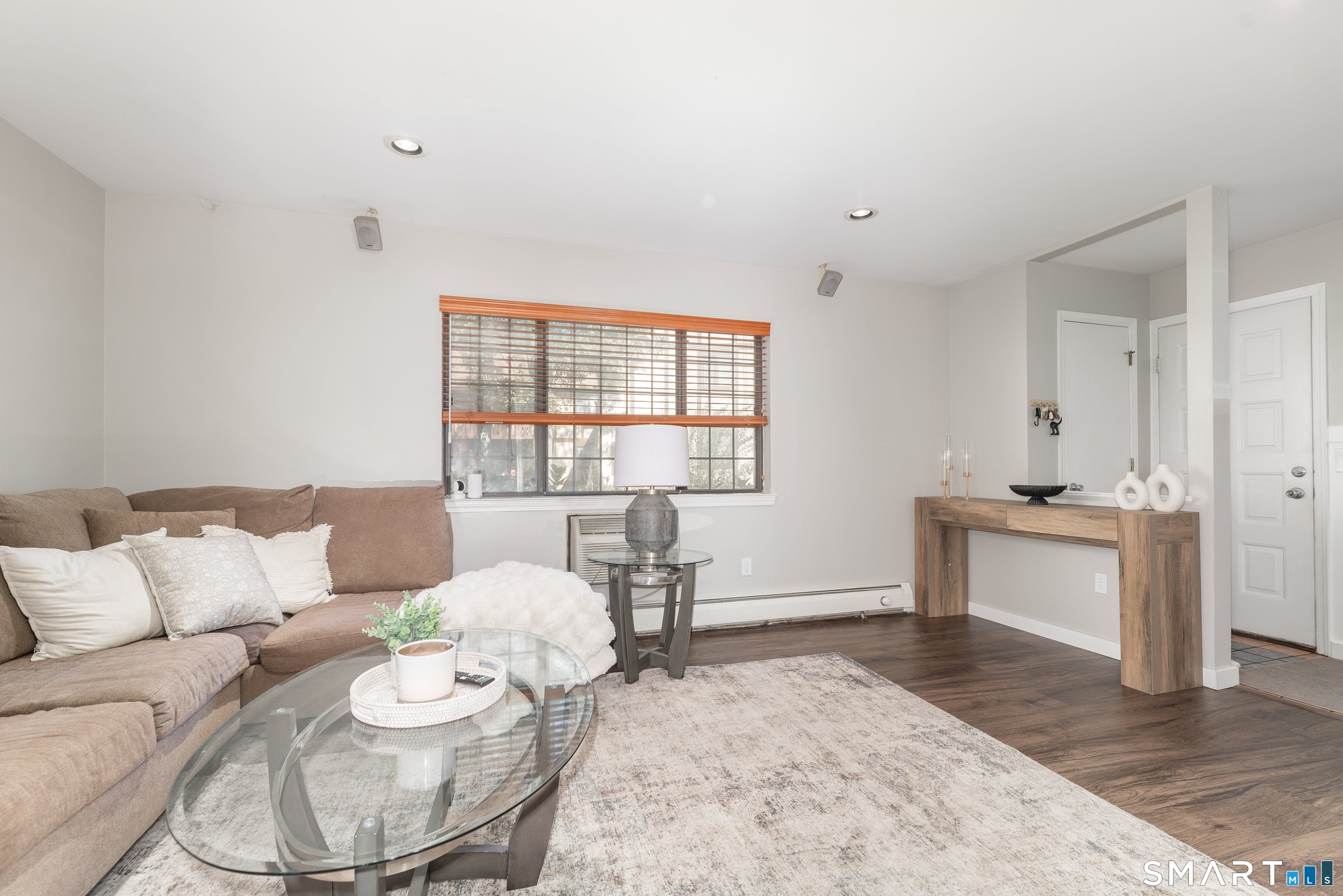 153 Foxwood Close 153