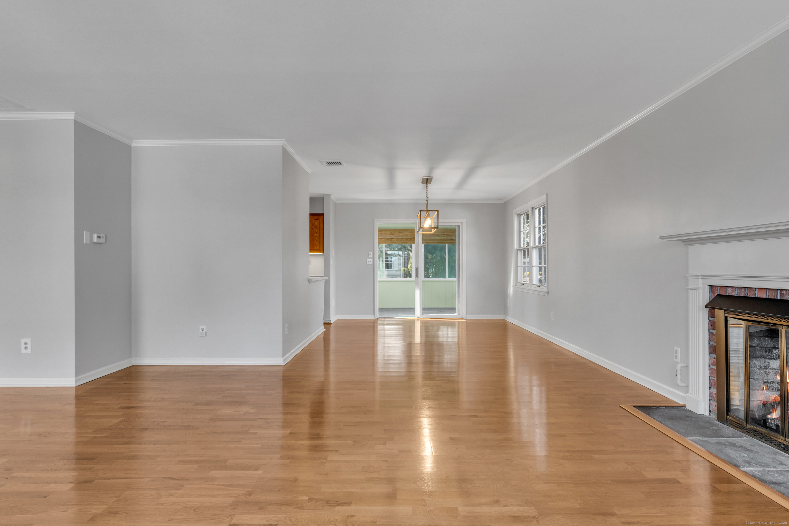 11 Aylesbury Circle #11, Madison, Connecticut image 5