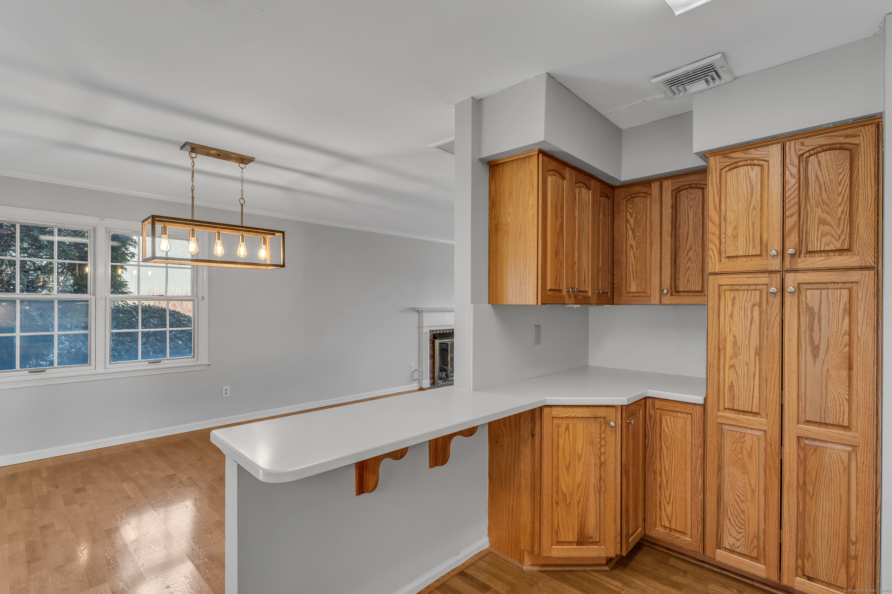 11 Aylesbury Circle #11, Madison, Connecticut image 16