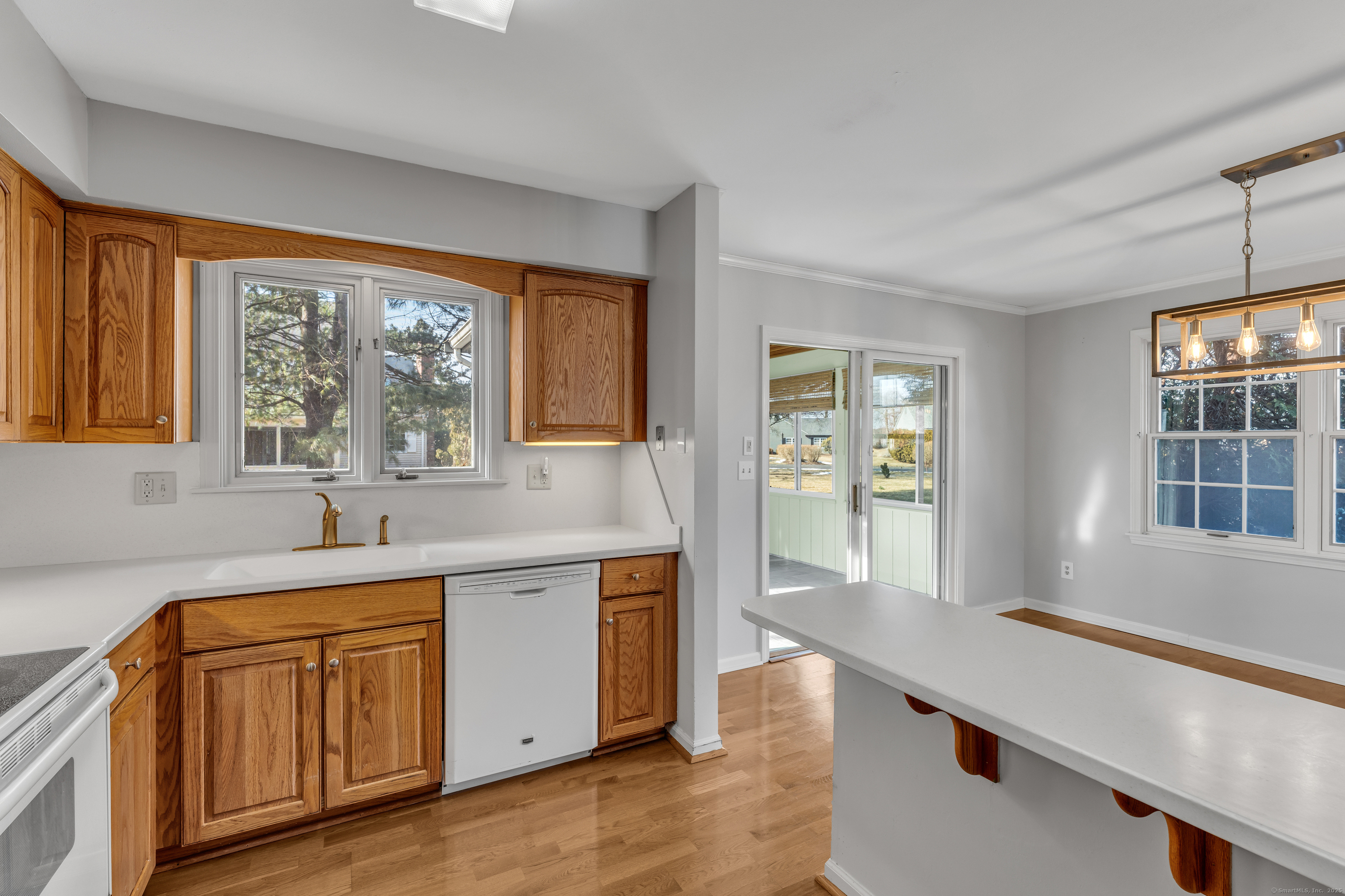 11 Aylesbury Circle #11, Madison, Connecticut image 15
