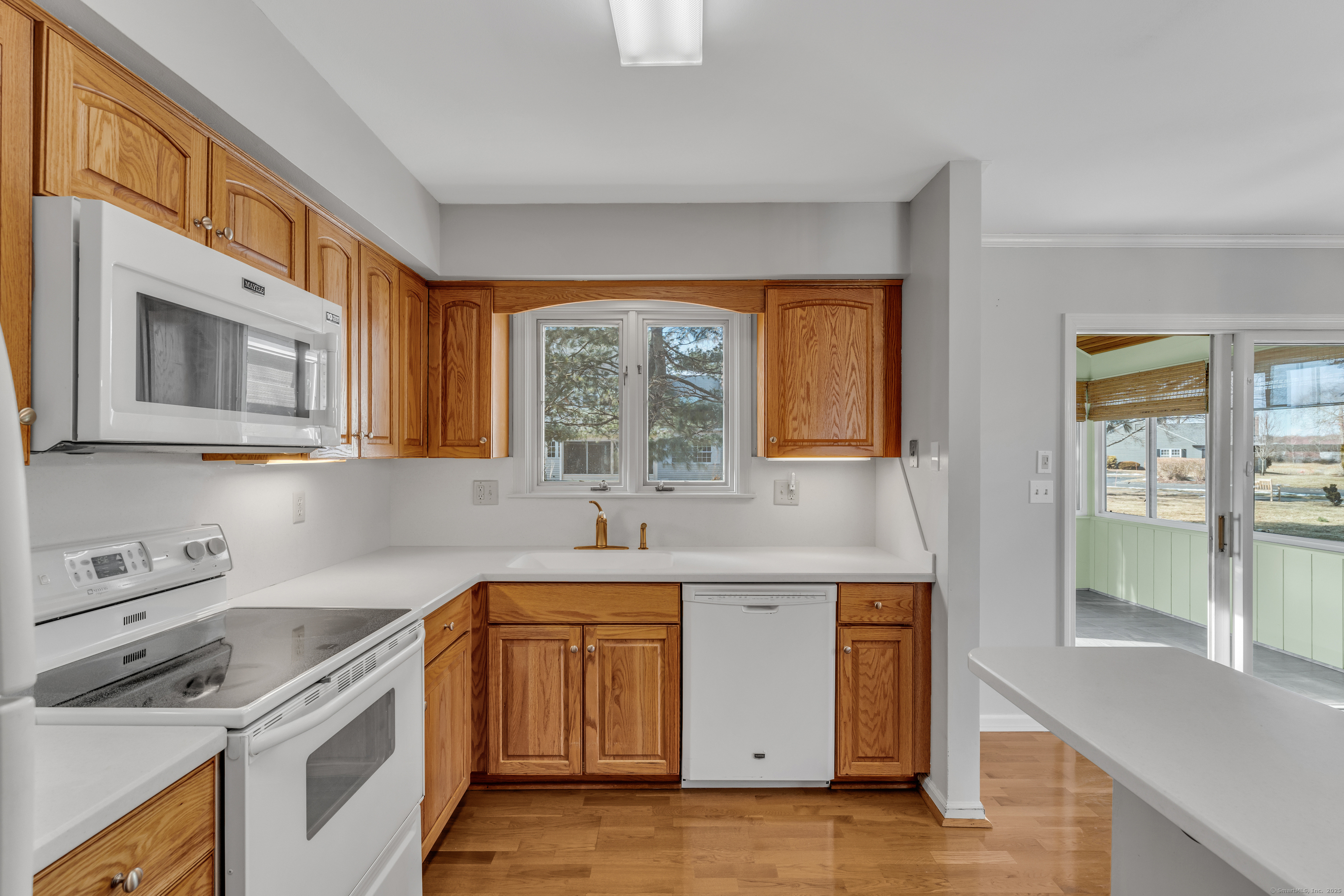 11 Aylesbury Circle #11, Madison, Connecticut image 14