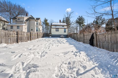 Tiny photo for 5 Wall Street, Middletown, CT 06457 (MLS # 24153151)