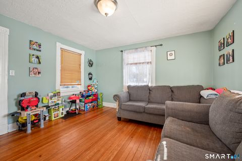 Tiny photo for 5 Wall Street, Middletown, CT 06457 (MLS # 24153151)