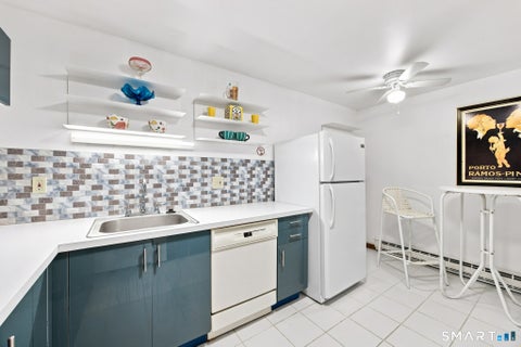 Tiny photo for 201 College Street #10, Middletown, CT 06457 (MLS # 24205649)