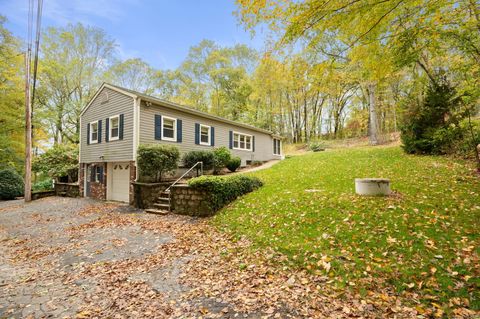 Photo of 87B Cottage Road, Montville, CT 06370 (MLS # 24134231)