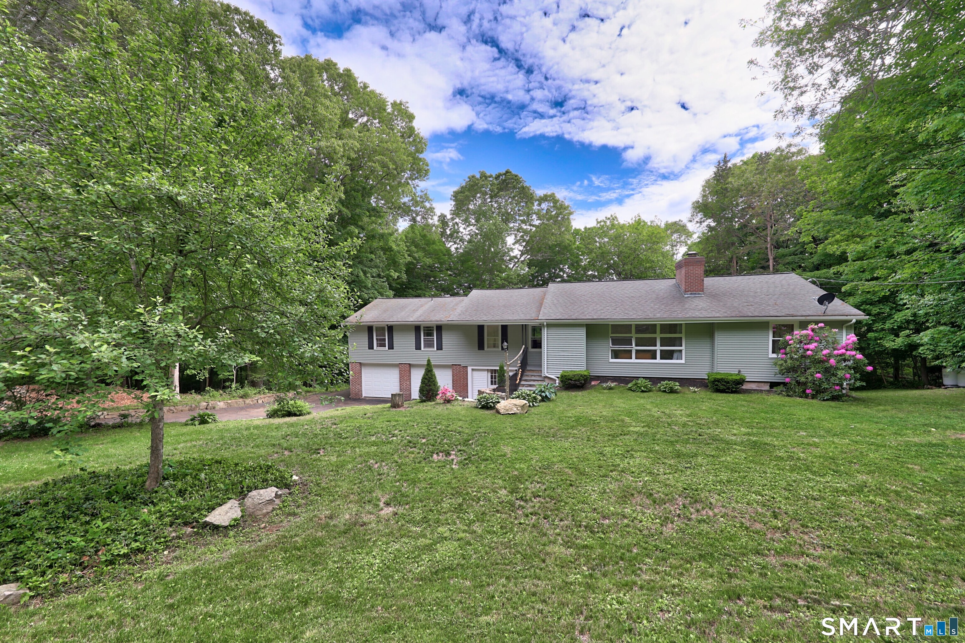 37 Anella Drive