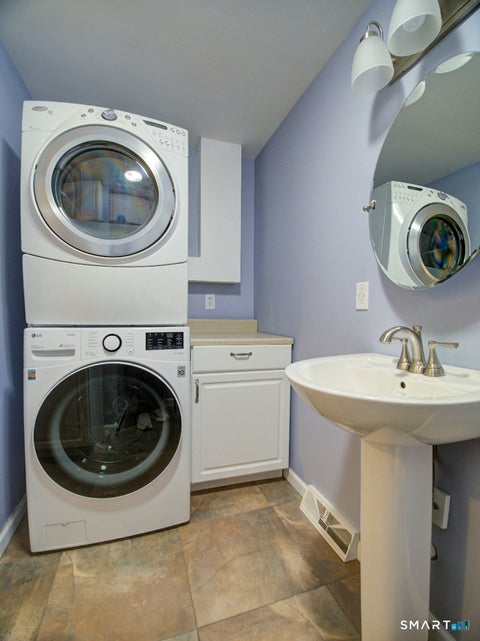 Tiny photo for 197 Maple Avenue, North Haven, CT 06473 (MLS # 24208407)