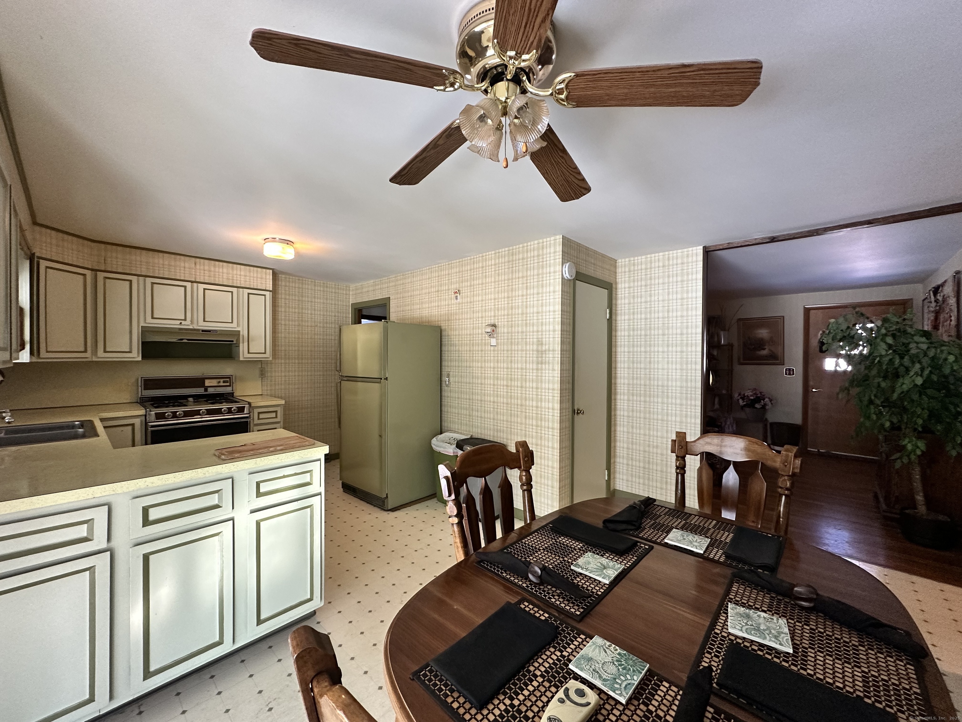 72 Deborah Road, Windsor Locks, Connecticut image 14
