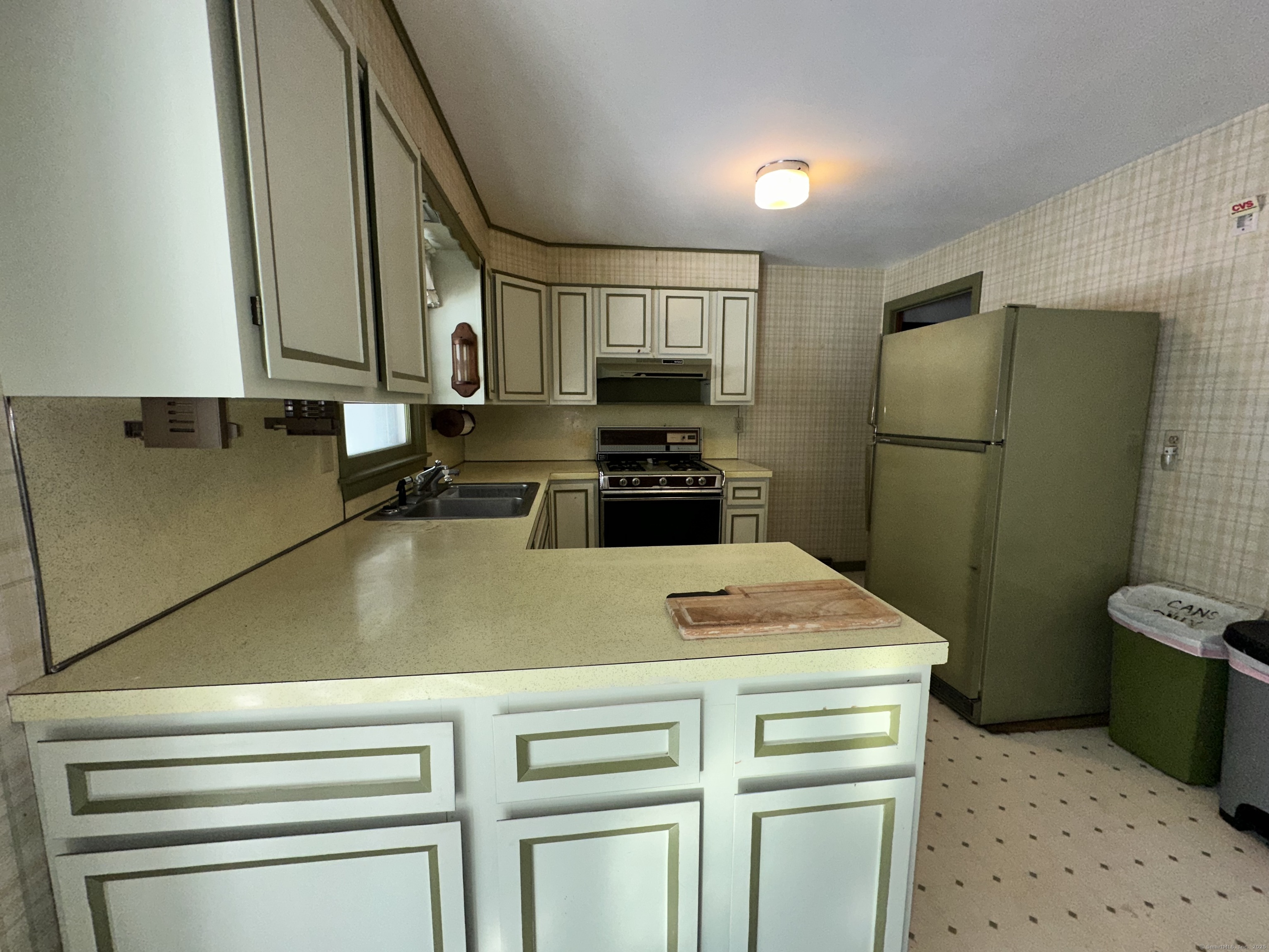 72 Deborah Road, Windsor Locks, Connecticut image 10