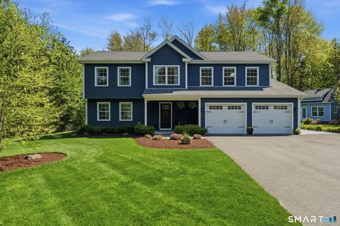 Photo of 21 Juniper Road, Bloomfield, CT 06002 (MLS # 24173549)