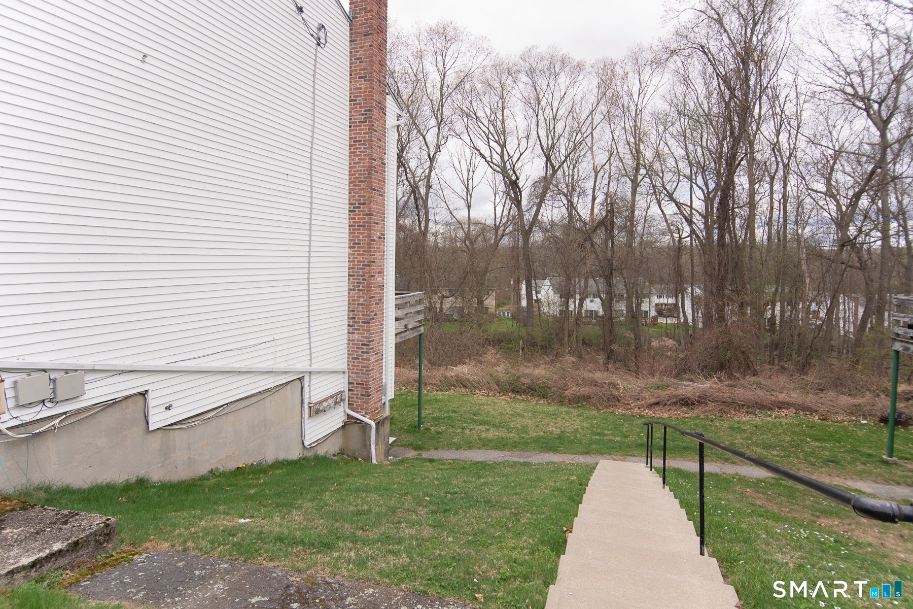 27 Allen Drive A