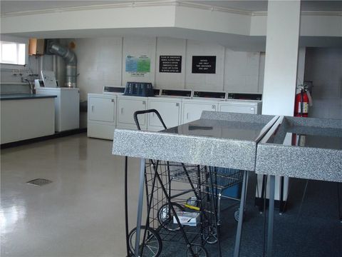 Tiny photo for 887 Farmington Avenue #APT 2K, West Hartford, CT 06119 (MLS # 24145804)