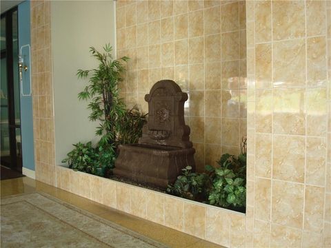 Tiny photo for 887 Farmington Avenue #APT 2K, West Hartford, CT 06119 (MLS # 24145804)