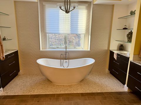 Tiny photo for 8 Cornerstone Court, Ridgefield, CT 06877 (MLS # 24142185)