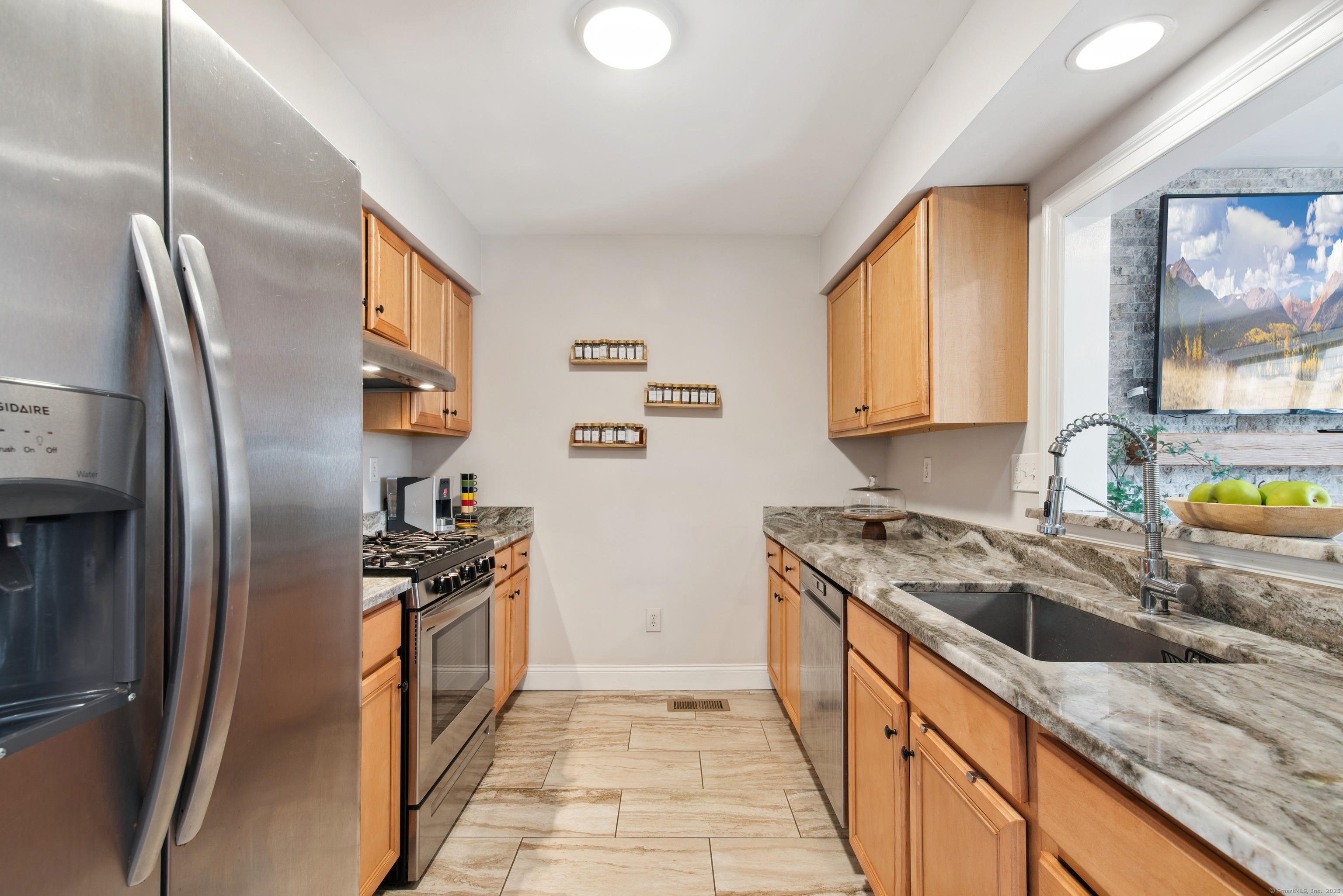81 Main Street #19B, Branford, Connecticut image 7