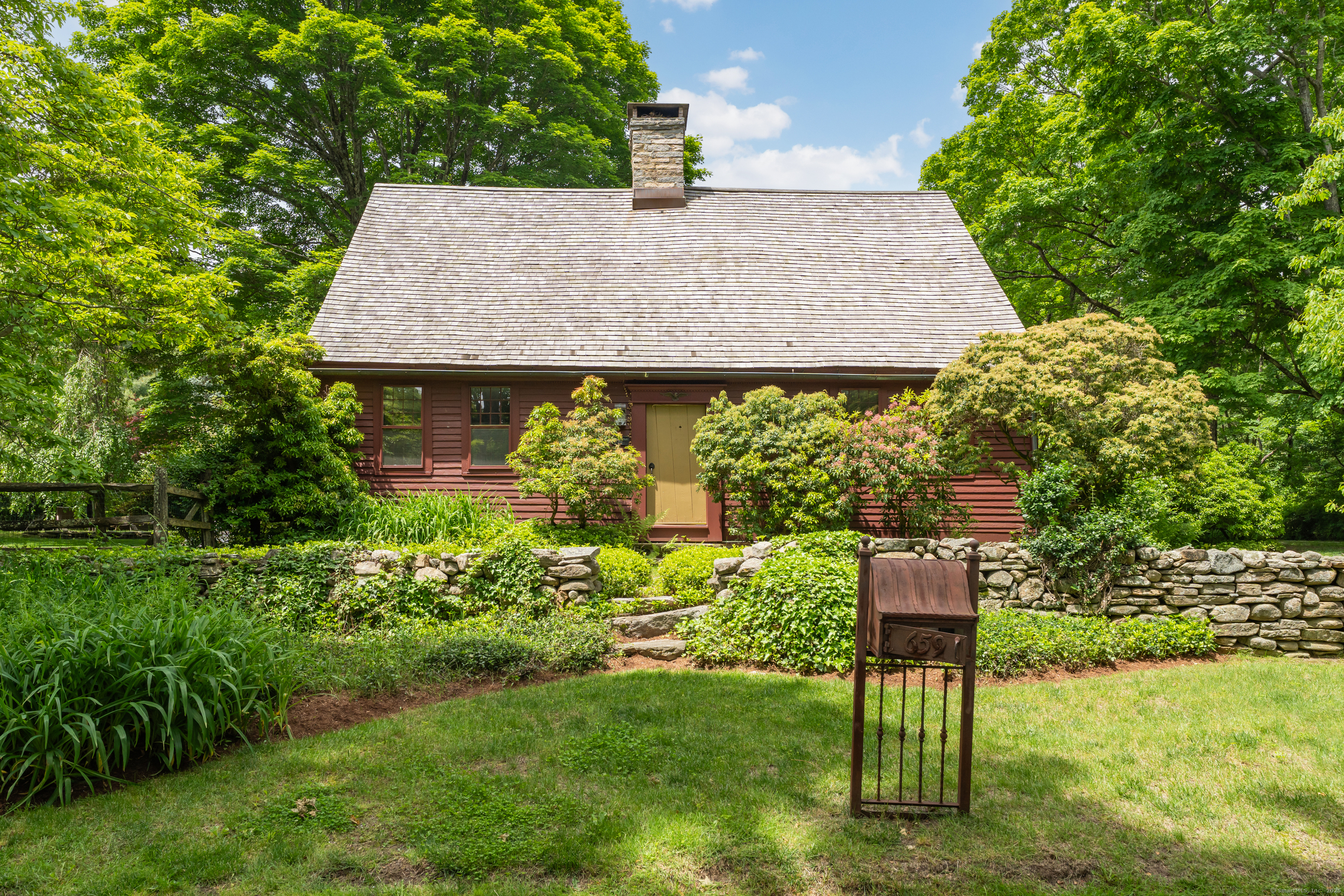 659 Summer Hill Road