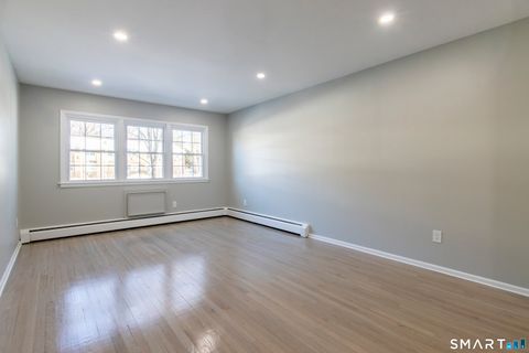 Tiny photo for 109 Katona Drive #18, Fairfield, CT 06824 (MLS # 24149887)