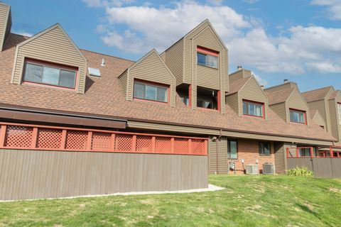 Tiny photo for 48 Montoya Drive #48, Branford, CT 06405 (MLS # 24135493)