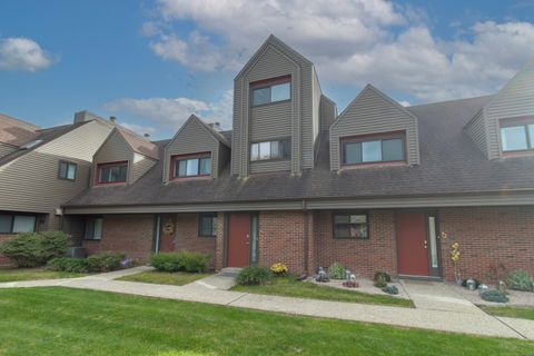 Tiny photo for 48 Montoya Drive #48, Branford, CT 06405 (MLS # 24135493)