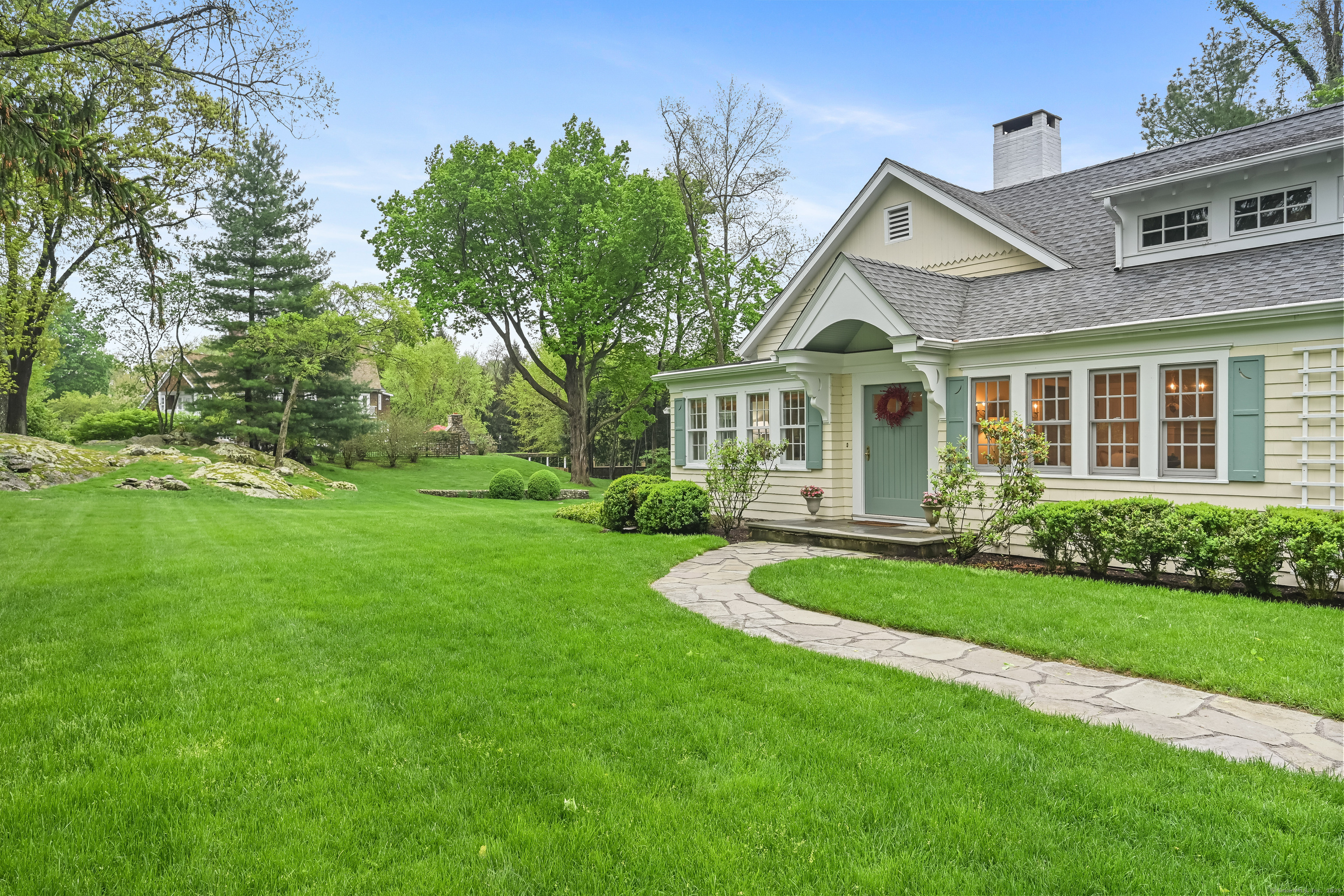 19 Hilltop Road, Norwalk, Connecticut image 3